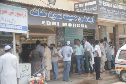 more bodies found in rain s aftermath in karachi more bodies found in rain s aftermath in karachi