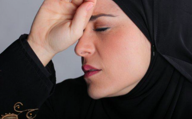 during ramazan people usually experience headaches in the afternoon or just before iftari photo biz news during ramazan people usually experience headaches in the afternoon or just before iftari photo biz news