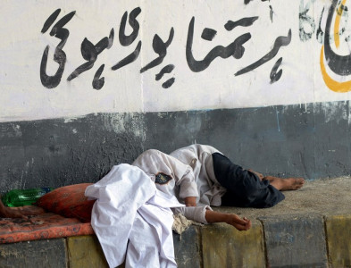 heatwave volunteerism these images will restore your faith in karachi heatwave volunteerism these images will restore your faith in karachi