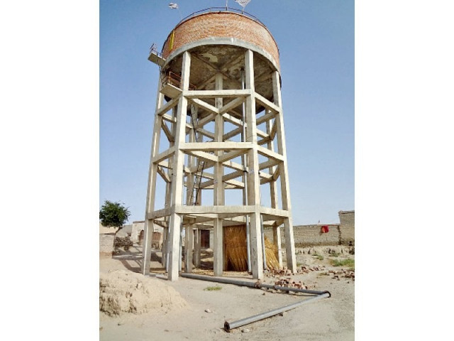water tank in shah hassan photo express water tank in shah hassan photo express