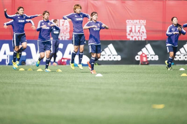 japanese players run through some drills during their training session in edmonton canada photo afp japanese players run through some drills during their training session in edmonton canada photo afp