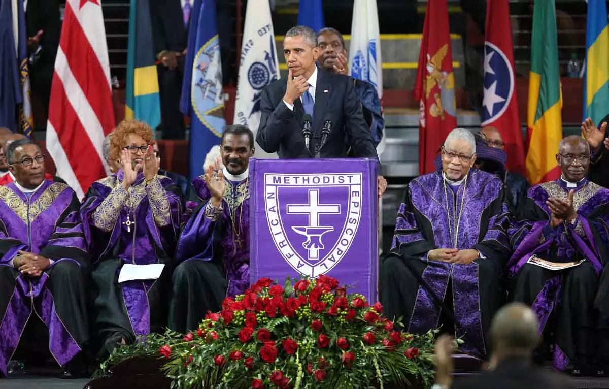 us president barack obama delivers the eulogy for south carolina state senator and rev clementa pinckney during pinckney 039 s funeral service june 26 2015 in charleston south carolina photo afp us president barack obama delivers the eulogy for south carolina state senator and rev clementa pinckney during pinckney 039 s funeral service june 26 2015 in charleston south carolina photo afp
