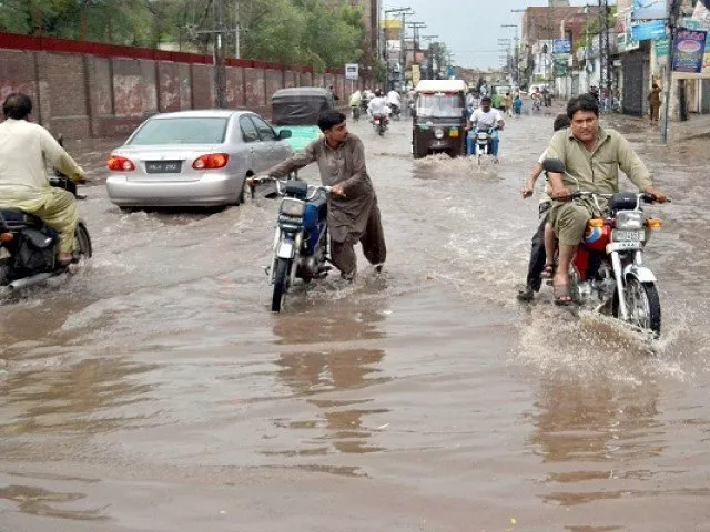 cm says govt plans to compensate rain flood victims photo express cm says govt plans to compensate rain flood victims photo express