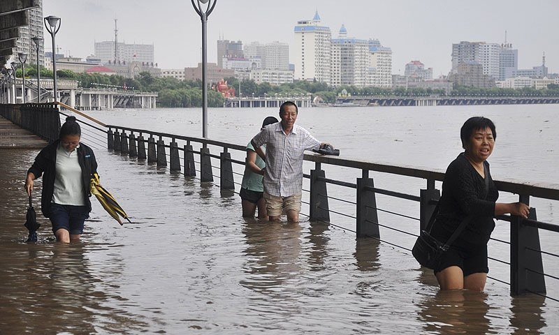 india bangladesh and china are most at risk from river floods with an increasing number of people threatened because of climate change photo reuters