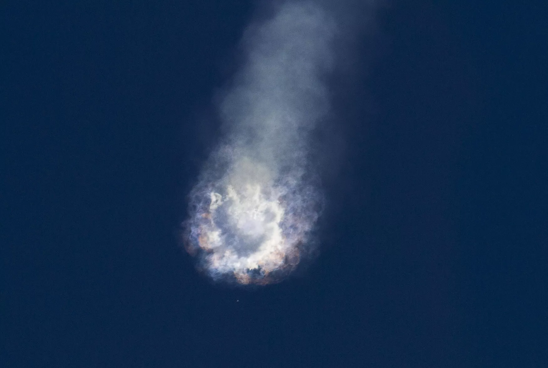 an unmanned spacex falcon 9 rocket explodes after liftoff from cape canaveral florida june 28 2015 photo reuters an unmanned spacex falcon 9 rocket explodes after liftoff from cape canaveral florida june 28 2015 photo reuters