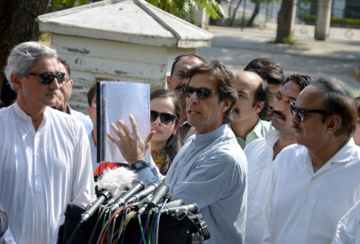 imran presents evidence to inquiry commission imran presents evidence to inquiry commission