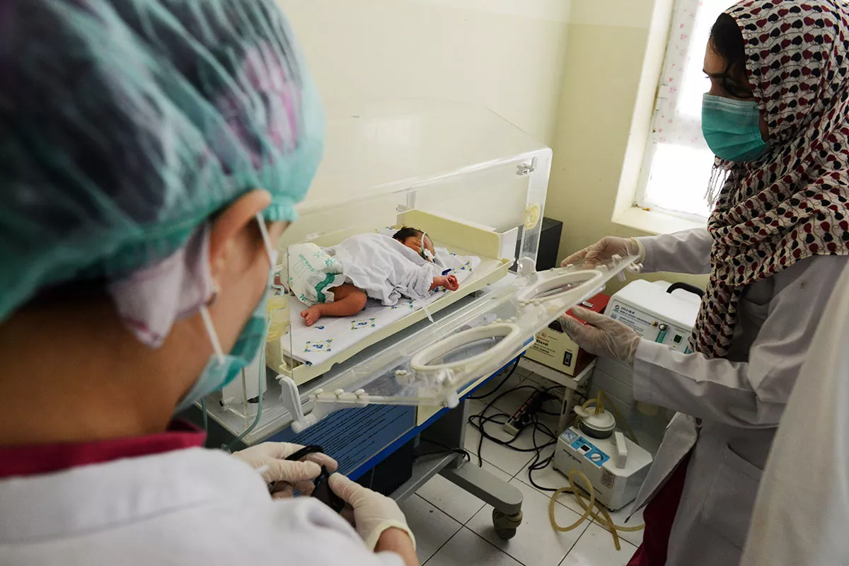 quot there are currently 98 bhus in rawalpindi district out of which 57 do not have midwives quot district health officer dr rafique ahme photo afp quot there are currently 98 bhus in rawalpindi district out of which 57 do not have midwives quot district health officer dr rafique ahme photo afp