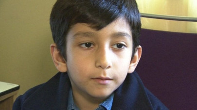 six year old british pakistani becomes world s youngest ms powerpoint specialist six year old british pakistani becomes world s youngest ms powerpoint specialist