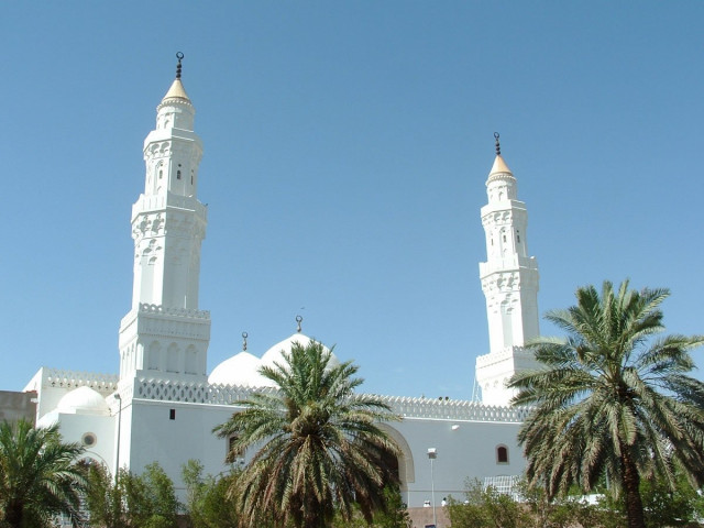qiblatain mosque in madinah photo courtesy themuslimtimes qiblatain mosque in madinah photo courtesy themuslimtimes