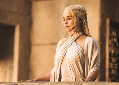 tv review game of thrones   the many faced game