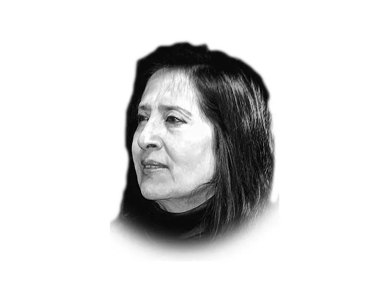 the writer is a journalist with over 30 years of experience the writer is a journalist with over 30 years of experience