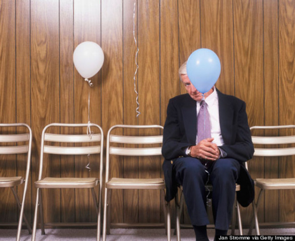simple acts of kindness help reduce their levels of social anxiety photo huffpost