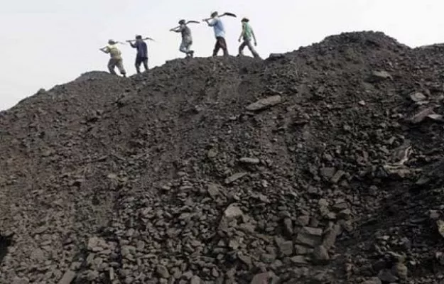 the government wants to bring investment in the mining sector and introduce modern mining technologies photo reuters the government wants to bring investment in the mining sector and introduce modern mining technologies photo reuters