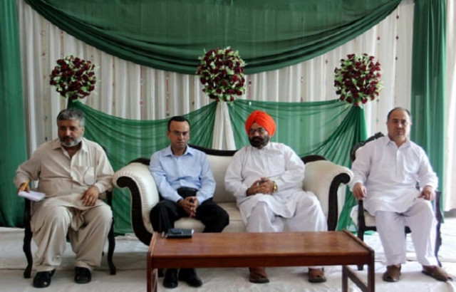 politicians activists call for province wide educational reforms photo ppi