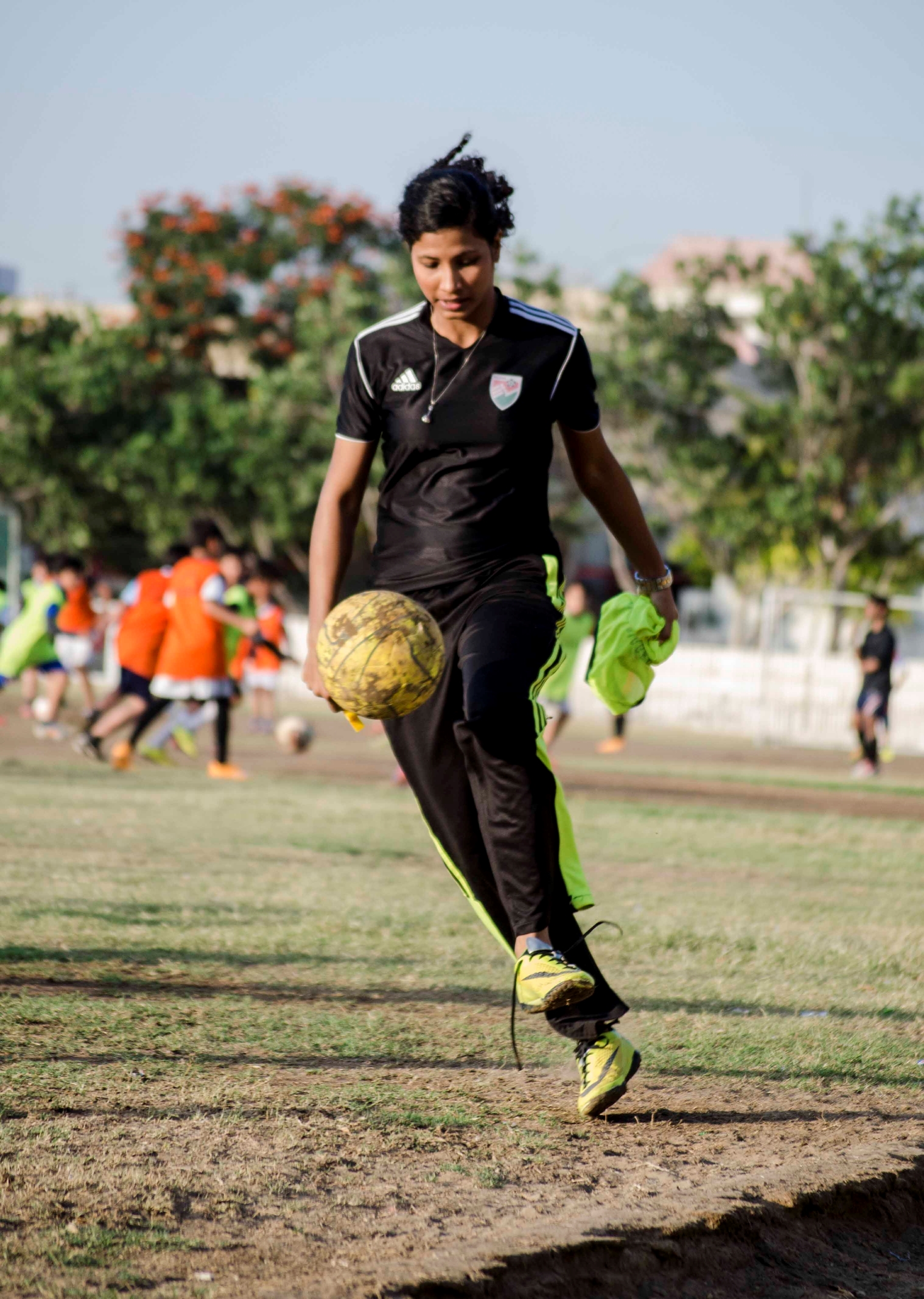 hands full prior to her germany call up hajra had been playing alternatively for pakistan s balochistan united wfc and maldives sun hotels and resorts ft photo rabia s ahmad