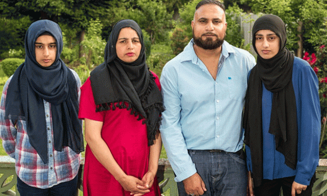 abdullah rehman with his wife shahida parveen and daughters zainab and amina photo the guardian abdullah rehman with his wife shahida parveen and daughters zainab and amina photo the guardian