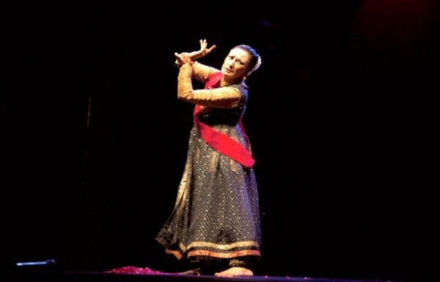 kathak classes underway at institute of performing arts theatre to begin after ramazan photo myra iqbal express kathak classes underway at institute of performing arts theatre to begin after ramazan photo myra iqbal express