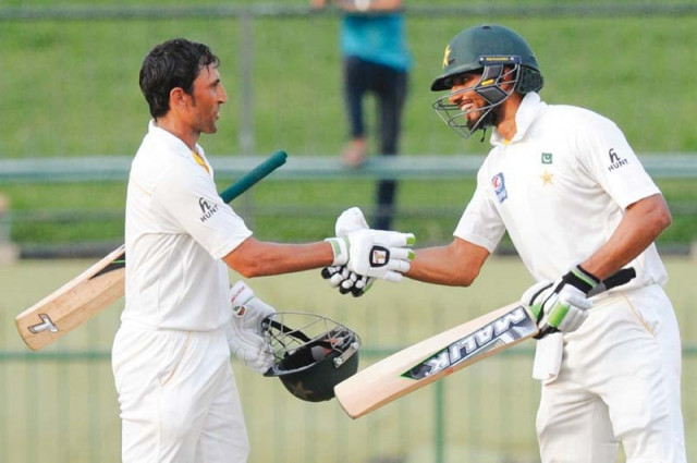younus and masood put on pakistan s highest ever fourth wicket partnership and will be looking to add to their 217 run stand photo afp younus and masood put on pakistan s highest ever fourth wicket partnership and will be looking to add to their 217 run stand photo afp