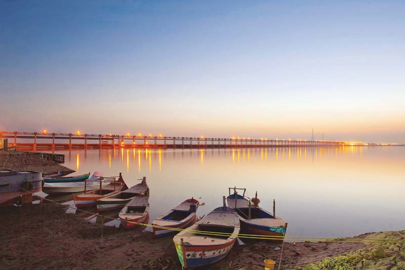 taunsa barrage photo courtesy wwf pakistan