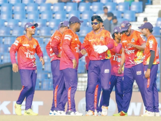 the durbar rajshahi team went out without a single overseas player in the xi on sunday photo durbar rajshahi the durbar rajshahi team went out without a single overseas player in the xi on sunday photo durbar rajshahi