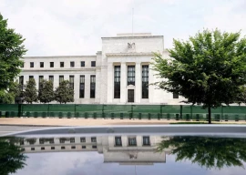 banks fear being caught in fed s storm banks fear being caught in fed s storm