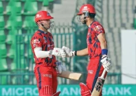 david warner and reeza hendricks powered karachi kings with an unbeaten partnership as they cruised past quetta gladiators photo psl file