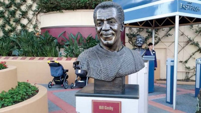 disney s theme park removes cosby s statue