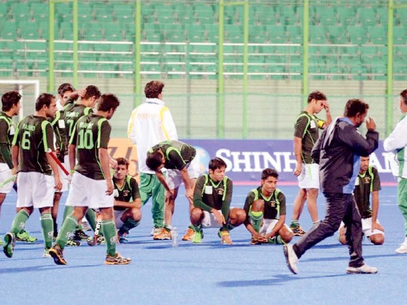 an investigation committee looks to find the reasons that led to pakistan s failure to qualify for the olympics for the first time in their history photo afp