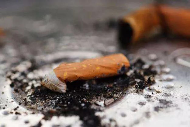 second hand smoke increases the risk of stroke by about 30 percent for nonsmokers photo medicalexpress second hand smoke increases the risk of stroke by about 30 percent for nonsmokers photo medicalexpress