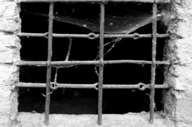 the survey found that there were 39 dangerous schools in bahawalpur 40 in bahawalnagar and 80 in rahim yar khan photo file the survey found that there were 39 dangerous schools in bahawalpur 40 in bahawalnagar and 80 in rahim yar khan photo file