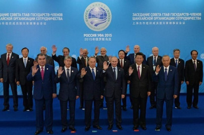 sco admits pakistan as a full member