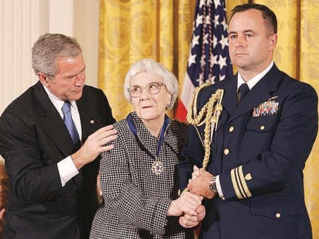 former us president george w bush l awards the presidential medal of freedom to american novelist harper lee c of to kill a mockingbird fame in 2007 photo reuters former us president george w bush l awards the presidential medal of freedom to american novelist harper lee c of to kill a mockingbird fame in 2007 photo reuters
