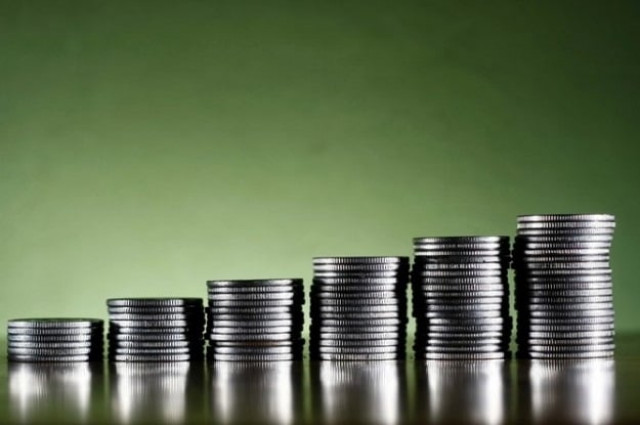businesses earn more profit as consumer spending doubles stock image businesses earn more profit as consumer spending doubles stock image