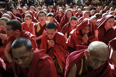 high profile tibetan monk dies in prison in china