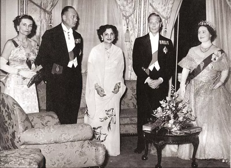 begum zubeida with king of england george vi and queen elizabeth ii begum zubeida with king of england george vi and queen elizabeth ii