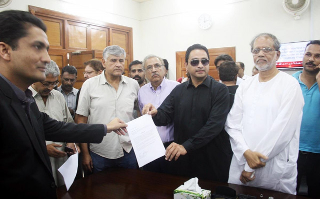 pti mpas submit a resolution against mqm chief altaf hussain at the sindh assembly in karachi on july 15 2015 photo online pti mpas submit a resolution against mqm chief altaf hussain at the sindh assembly in karachi on july 15 2015 photo online