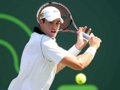 top seed isner toppled by ram on newport grass top seed isner toppled by ram on newport grass