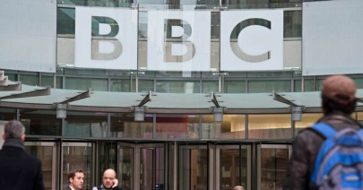 bond stars jk rowling warn over future of bbc