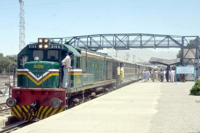 offering a discount of 50 per cent the eid special train service helps thousands of people reach home for eid photo express offering a discount of 50 per cent the eid special train service helps thousands of people reach home for eid photo express