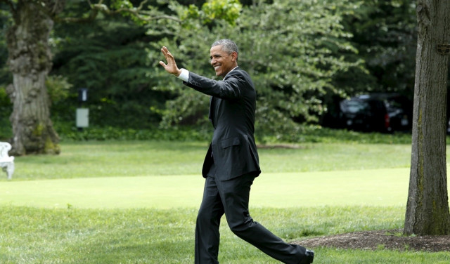 us president barack obama waves as he walks on the south lawn of the white house in washington before his departure to durant oklahoma july 15 2015 photo reuters us president barack obama waves as he walks on the south lawn of the white house in washington before his departure to durant oklahoma july 15 2015 photo reuters