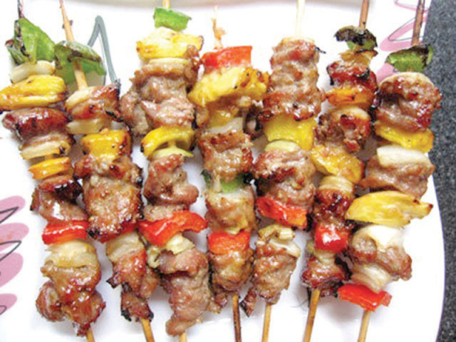 when it comes to trends pizzas burgers biryani and tikka remain the most popular items in the online food ordering market according to statistics photo file when it comes to trends pizzas burgers biryani and tikka remain the most popular items in the online food ordering market according to statistics photo file