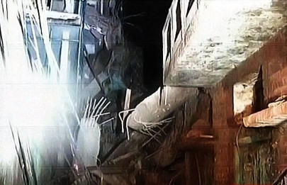 under construction building collapses in lahore
