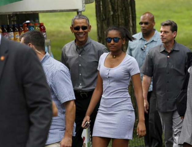 us president barack obama walks in central park with daughter sasha in new york july 18 2015 photo reuters us president barack obama walks in central park with daughter sasha in new york july 18 2015 photo reuters