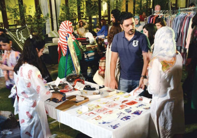 eid chronicles chaand raat celebrated at special night market eid chronicles chaand raat celebrated at special night market