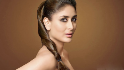 kareena wants to work with shoaib mansoor