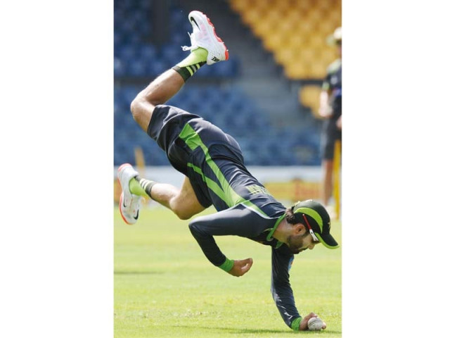 mohammad rizwan fields the ball acrobatically in training pakistan have been a much improved fielding unit of late with both rizwan and anwar ali standing out with some excellent catches and ground fielding photo afp mohammad rizwan fields the ball acrobatically in training pakistan have been a much improved fielding unit of late with both rizwan and anwar ali standing out with some excellent catches and ground fielding photo afp