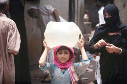 crisis worsens tankers run out of water crisis worsens tankers run out of water