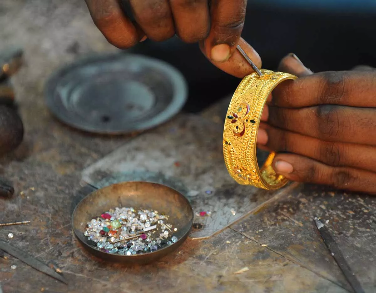 an increase in the interest rate in the united states will attract funds that are currently invested in gold photo afp an increase in the interest rate in the united states will attract funds that are currently invested in gold photo afp