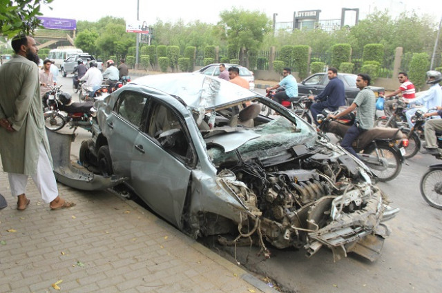 six friends were going on a picnic when their car first collided with the footpath and then hit a tree photo express six friends were going on a picnic when their car first collided with the footpath and then hit a tree photo express