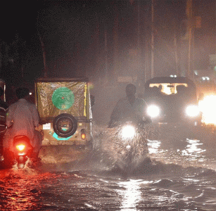 rains flood kill 36 in pakistan rains flood kill 36 in pakistan